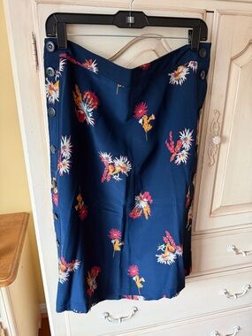 Madewell Navy Floral Midi Skirt
